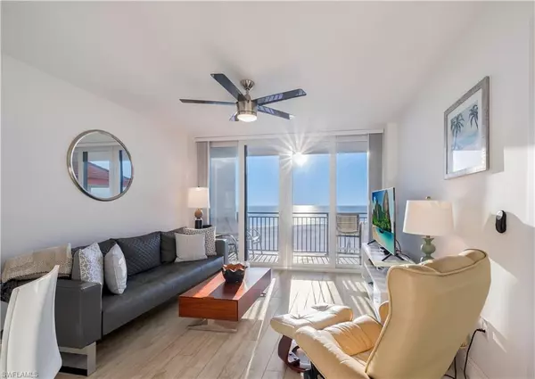 Marco Island, FL 34145,180 Seaview CT #PH 1203