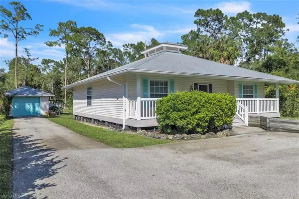 Naples, FL 34120,3591 Golden Gate BLVD E