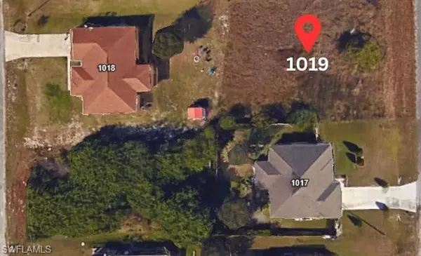 Lehigh Acres, FL 33971,1019 Carl AVE