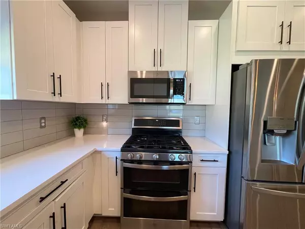 Naples, FL 34114,8021 Calle Canovas CT