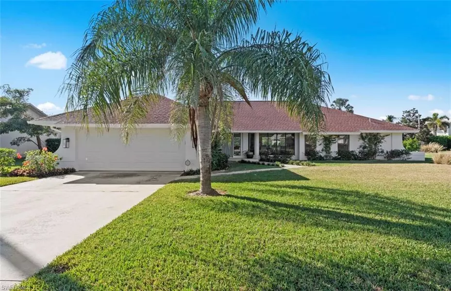 2255 Imperial Golf Course BLVD, Naples, FL 34110