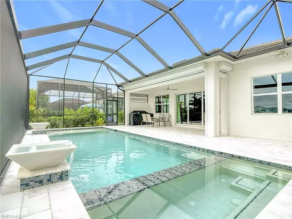 Naples, FL 34114,8980 Mustique LN