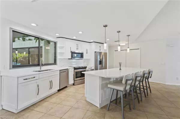 Naples, FL 34112,2529 Kings Lake BLVD