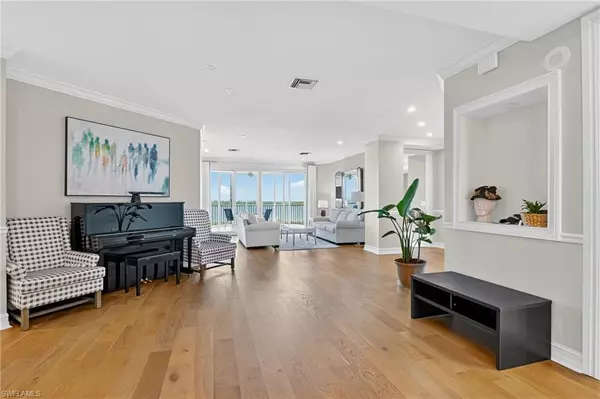 Bonita Springs, FL 34134,4811 Island Pond CT #604