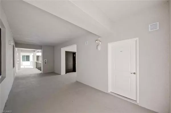 Lehigh Acres, FL 33936,18461 Copperhead Ct N CT #423