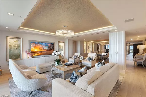 Naples, FL 34108,6897 Grenadier BLVD #1202