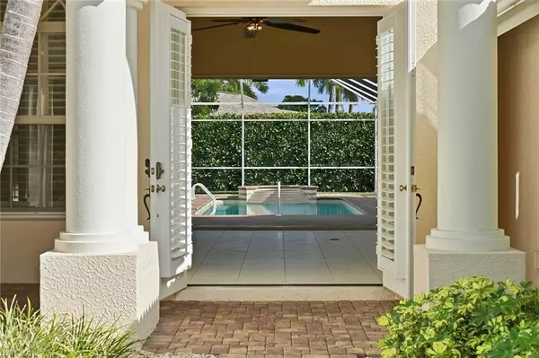 Naples, FL 34104,1134 Briarwood BLVD