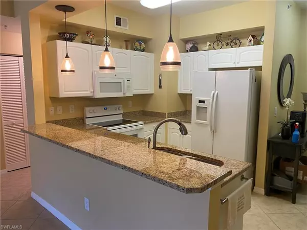 Cape Coral, FL 33909,1108 Winding Pines CIR #106