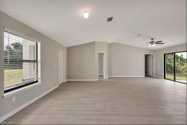 Lehigh Acres, FL 33974,1064 Sunrise BLVD