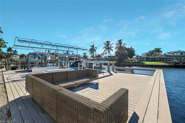 Marco Island, FL 34145,50 Copperfield CT