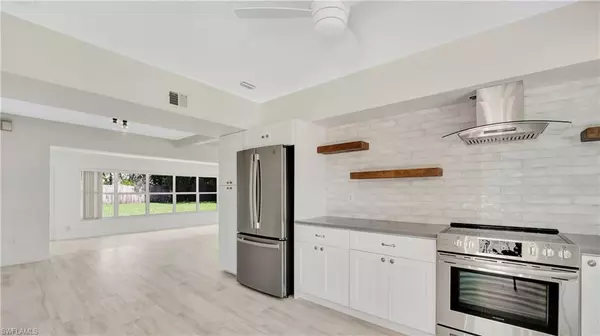 Naples, FL 34103,Address not disclosed