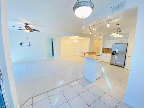 Estero, FL 33928,20651 Wildcat Run DR #101