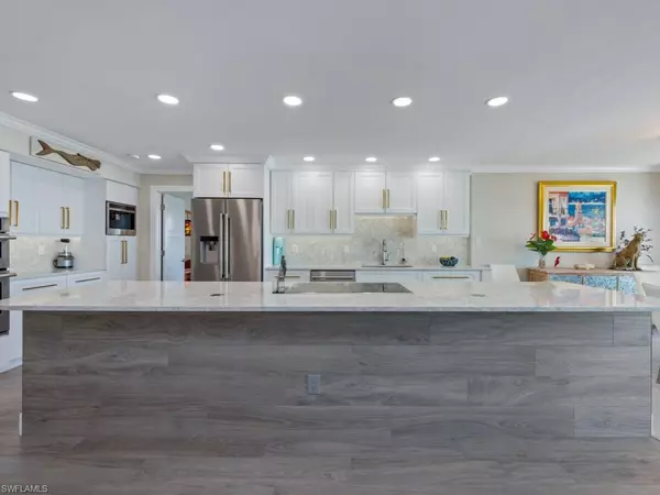 Marco Island, FL 34145,1100 N Collier BLVD #1025