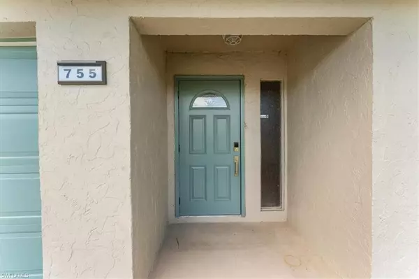 Naples, FL 34108,755 106th AVE N