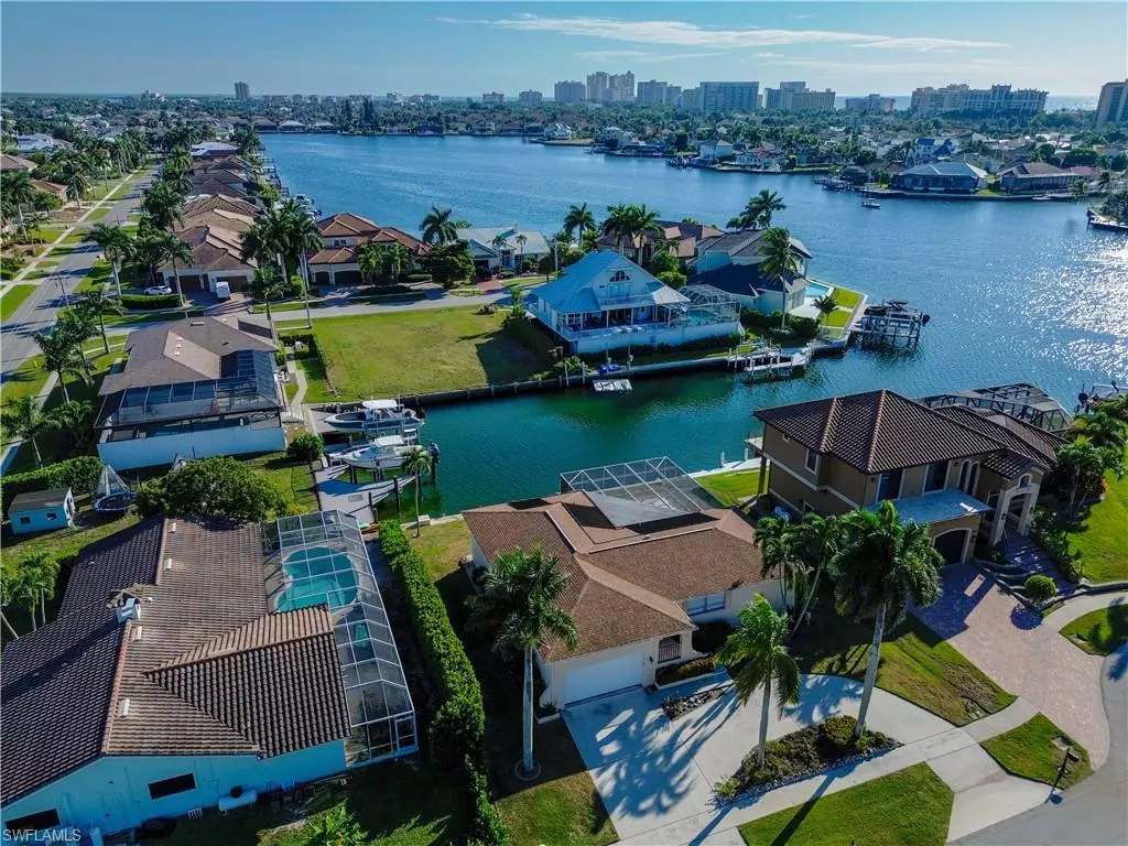 Marco Island, FL 34145,1041 Cara CT