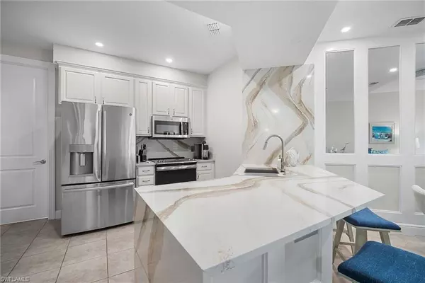 Estero, FL 33928,8011 Via Monte Carlo WAY #2313