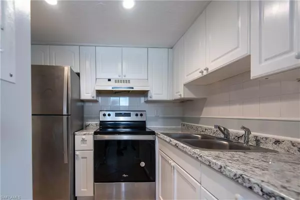 Fort Myers, FL 33907,3257 Royal Canadian TRCE TRCE #2