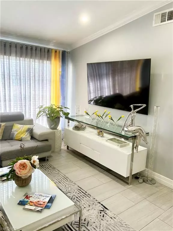 Naples, FL 34112,4021 Ice Castle WAY #4