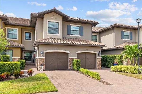 Naples, FL 34119,9646 Montelanico LOOP #102