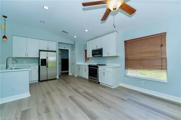 Lehigh Acres, FL 33936,2601 E 8th ST