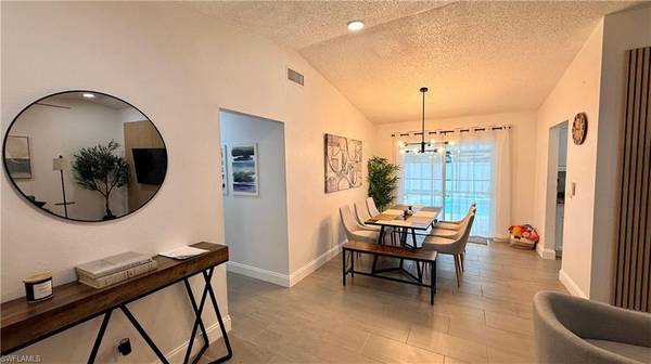 North Fort Myers, FL 33903,1044 Ridgeway DR