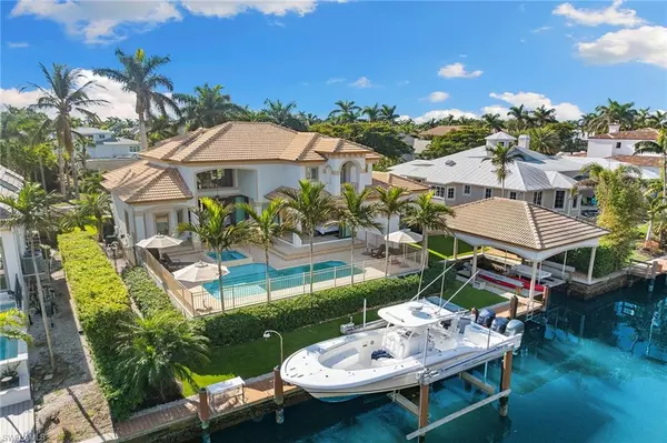 533 15th AVE S, Naples, FL 34102