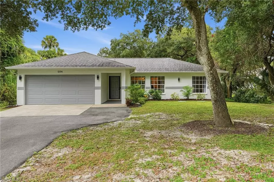 1094 13th ST SW, Naples, FL 34117