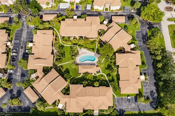 64 4th ST #A208, Bonita Springs, FL 34134