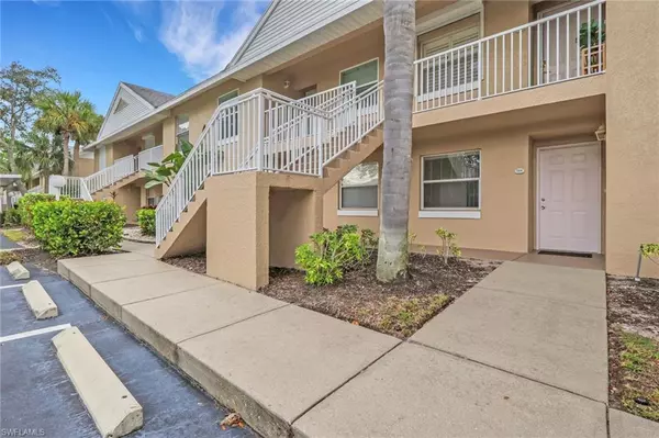 Naples, FL 34110,162 Pebble Shores DR #104