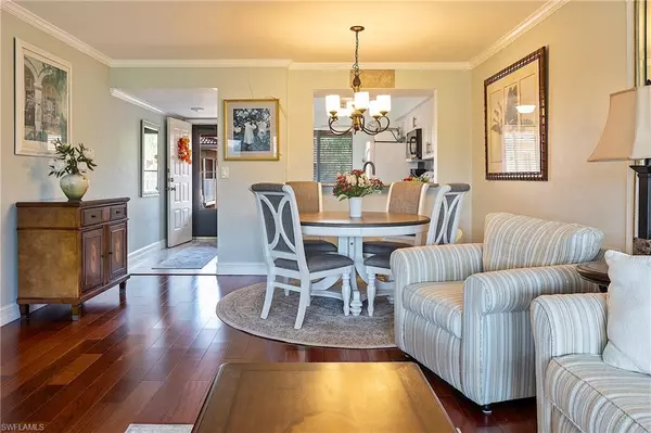 Naples, FL 34104,1075 Foxfire LN #310