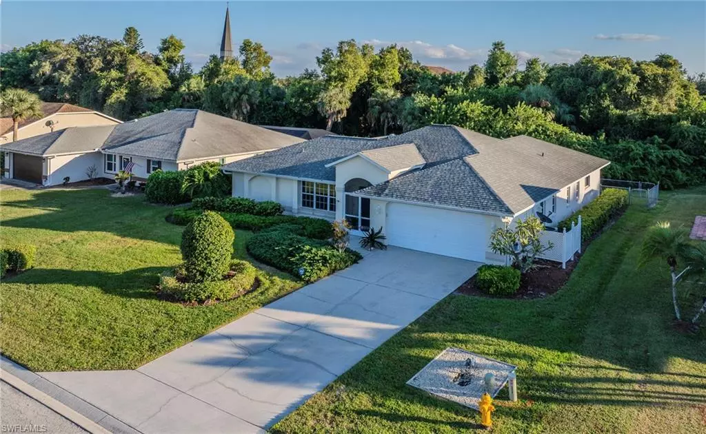 Naples, FL 34110,30 Wickliffe DR