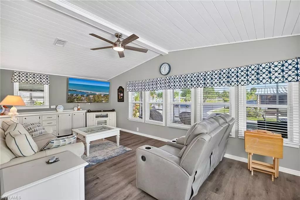 Naples, FL 34104,170 Oceans BLVD #170