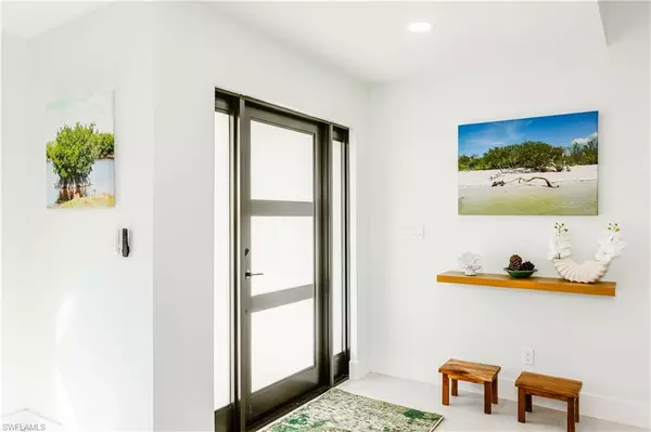 Naples, FL 34117,3511 17th AVE SW