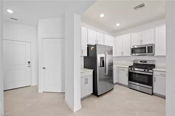 Babcock Ranch, FL 33982,14919 White Pearl RD