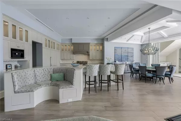 Naples, FL 34102,350 Spring Line DR