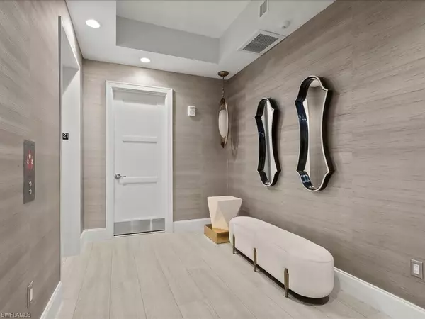 Bonita Springs, FL 34134,4971 Bonita Bay BLVD #2103