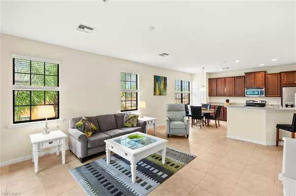 Estero, FL 33928,3742 Pino Vista WAY #4