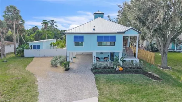 North Fort Myers, FL 33917