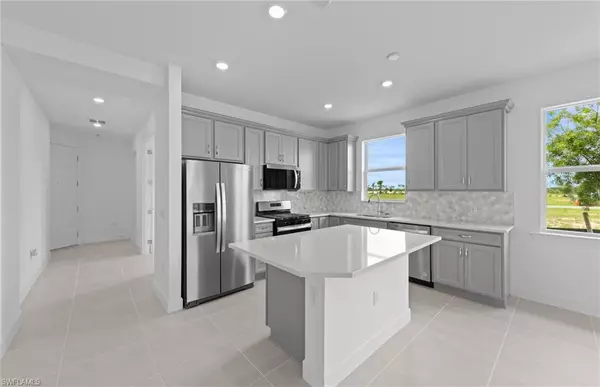 Alva, FL 33920,12646 Pyrite CT