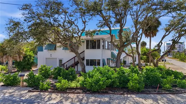 Fort Myers Beach, FL 33931,5474 Oak Ridge AVE