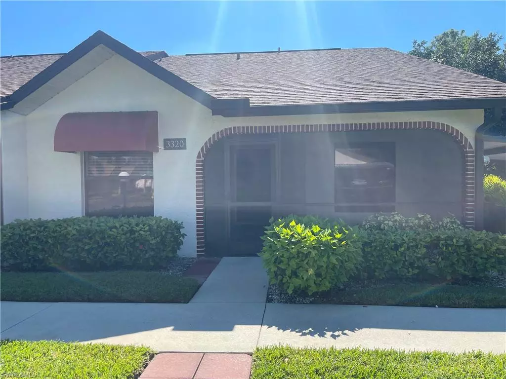 Naples, FL 34109,3320 Erick Lake DR #2104