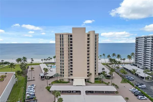 Naples, FL 34103,4001 Gulf Shore BLVD N #904