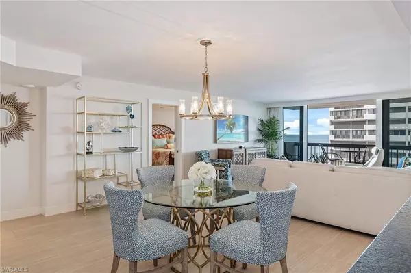 Naples, FL 34103,4001 Gulf Shore BLVD N #904