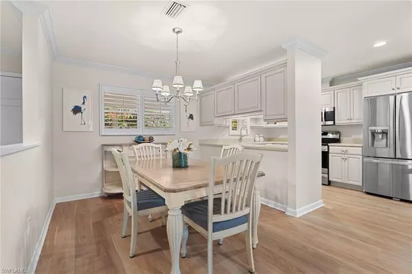 Naples, FL 34102,1145 4th ST S #5