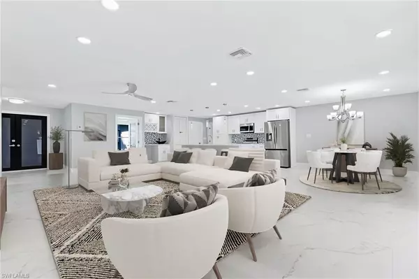 Fort Myers, FL 33919,959 N Town And River DR