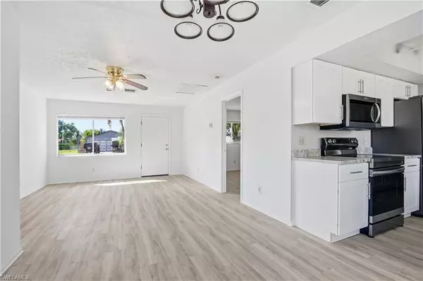 Cape Coral, FL 33909,1130 Alabar LN