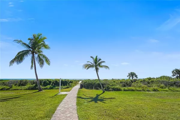 Sanibel, FL 33957,845 E Gulf DR #111
