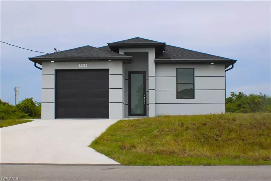 2814 68th ST W, Lehigh Acres, FL 33976