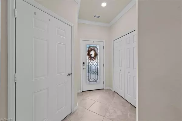 Fort Myers, FL 33966,10222 Via Colomba CIR