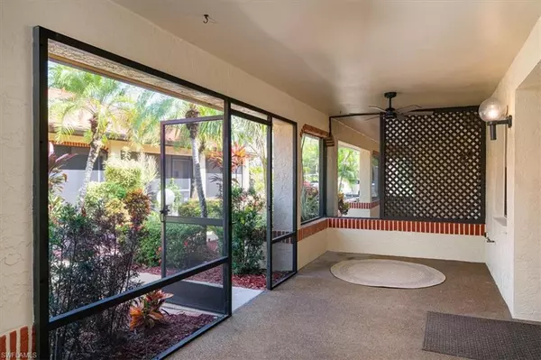 Naples, FL 34112,2009 Pine Isle LN #2009